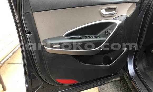 Buy Used Hyundai Santa Fe Beige Car in Kigali in Rwanda Buy Used Hyundai Santa Fe Beige Car in Kigali in Rwanda