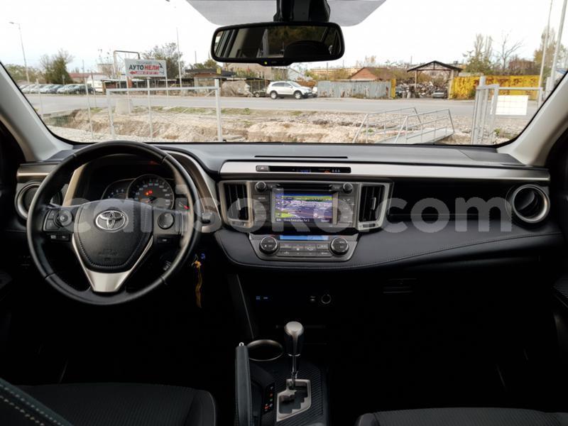 Big with watermark toyota rav4 rwanda kigali 11370