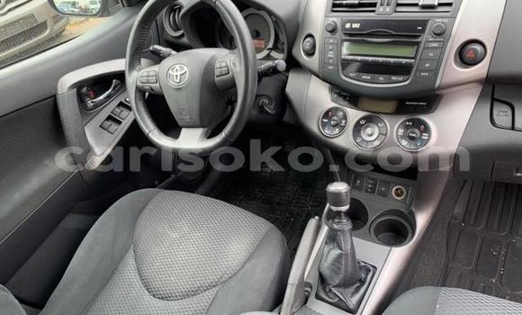 Sayi Na hannu Toyota RAV4 Bleu Mota in Kigali a Rwanda Sayi Na hannu Toyota RAV4 Bleu Mota in Kigali a Rwanda