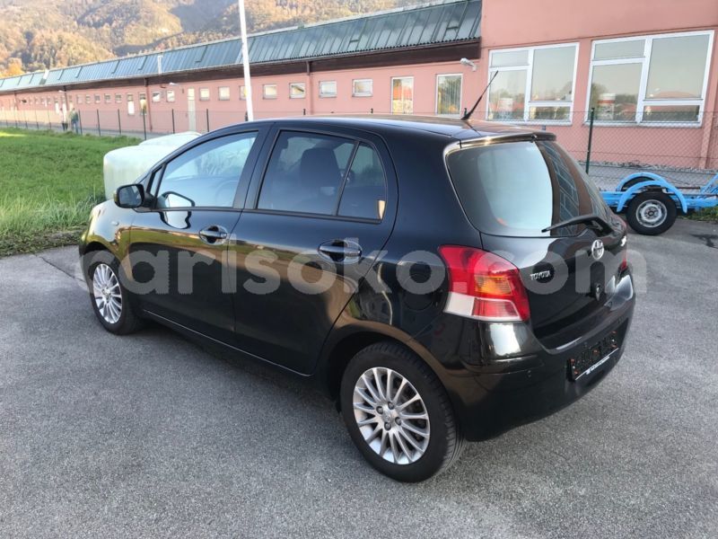 Big with watermark toyota yaris rwanda kigali 11399