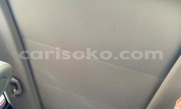 Sayi Na hannu Mercedes-Benz KOMPRESSOR Blanc Mota in Kigali a Rwanda Sayi Na hannu Mercedes-Benz KOMPRESSOR Blanc Mota in Kigali a Rwanda