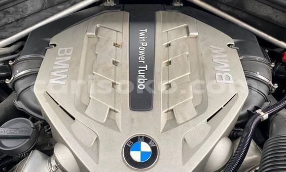 Sayi Na hannu Mercedes-Benz KOMPRESSOR Blanc Mota in Kigali a Rwanda Sayi Na hannu Mercedes-Benz KOMPRESSOR Blanc Mota in Kigali a Rwanda