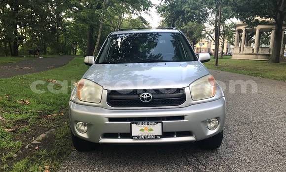 اشتري مستعمل Toyota RAV4 Gris سيارة في Kigali في Rwanda اشتري مستعمل Toyota RAV4 Gris سيارة في Kigali في Rwanda