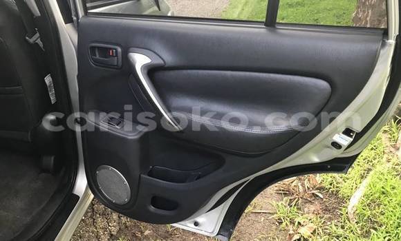 اشتري مستعمل Toyota RAV4 Gris سيارة في Kigali في Rwanda اشتري مستعمل Toyota RAV4 Gris سيارة في Kigali في Rwanda