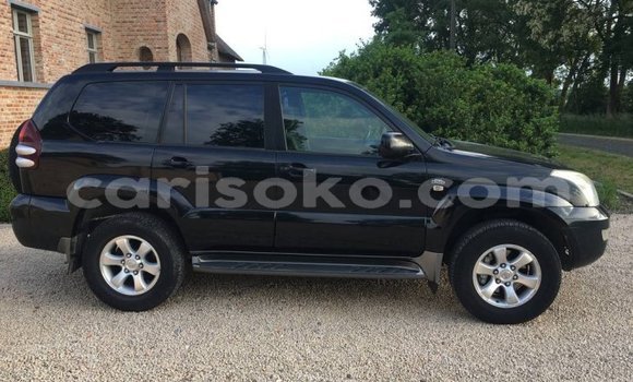 Acheter Occasion Voiture Toyota Land Cruiser Prado Noir à Kigali, Rwanda Acheter Occasion Voiture Toyota Land Cruiser Prado Noir à Kigali, Rwanda