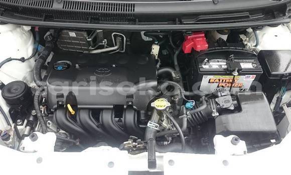 Sayi Na hannu Toyota Yaris Verso Vert Mota in Kigali a Rwanda Sayi Na hannu Toyota Yaris Verso Vert Mota in Kigali a Rwanda