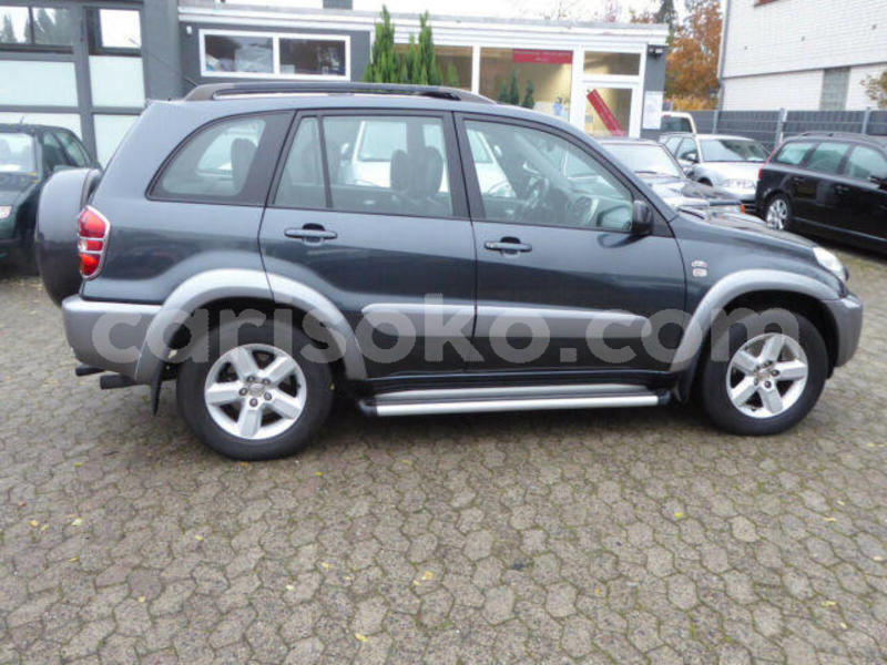 Big with watermark toyota rav4 rwanda kigali 11492