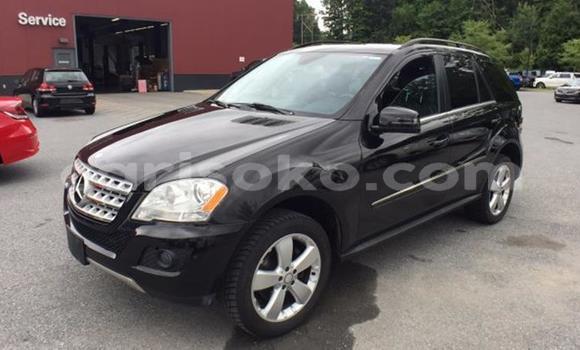 Buy Used Mercedes-Benz ML–Class Black Car in Kigali in Rwanda Buy Used Mercedes-Benz ML–Class Black Car in Kigali in Rwanda