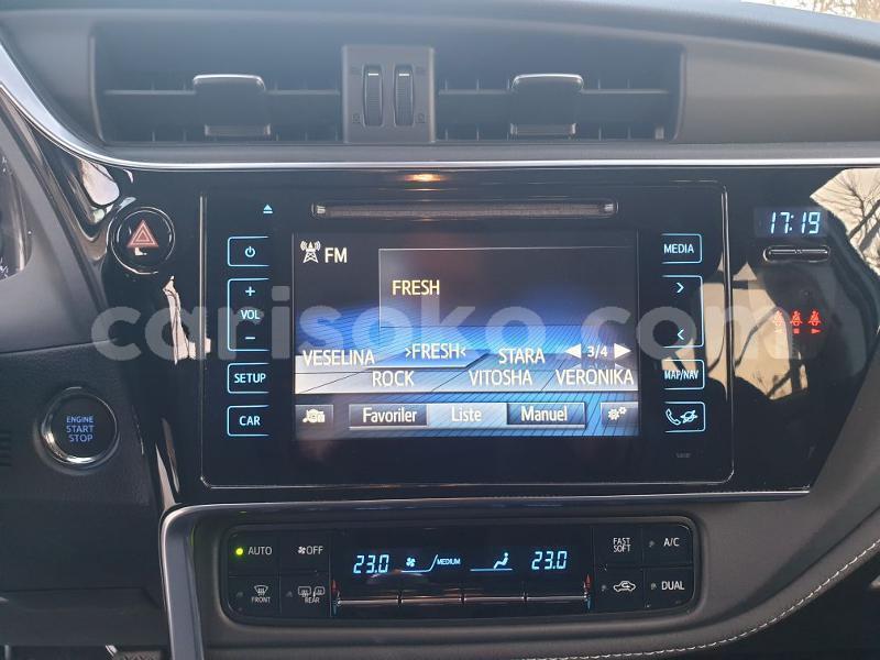 Big with watermark toyota corolla rwanda kigali 11508