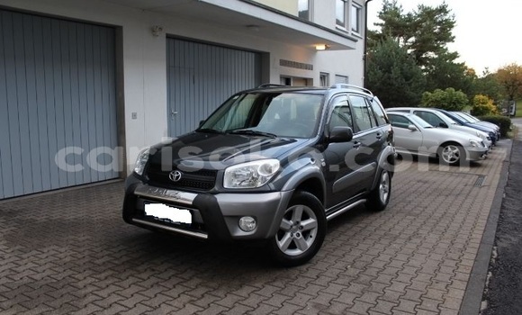اشتري مستعمل Toyota RAV4 Autre سيارة في Huye في Rwanda اشتري مستعمل Toyota RAV4 Autre سيارة في Huye في Rwanda