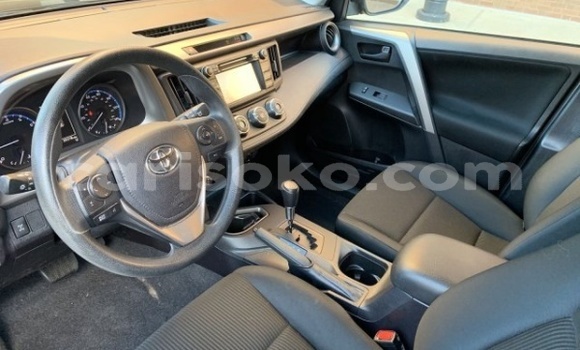 Sayi Na hannu Toyota RAV4 Noir Mota in Gicumbi a Rwanda Sayi Na hannu Toyota RAV4 Noir Mota in Gicumbi a Rwanda