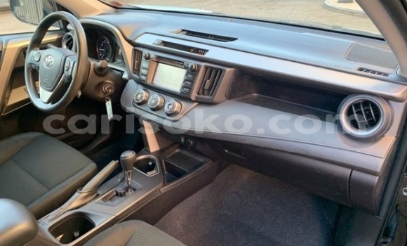 Sayi Na hannu Toyota RAV4 Noir Mota in Gicumbi a Rwanda Sayi Na hannu Toyota RAV4 Noir Mota in Gicumbi a Rwanda