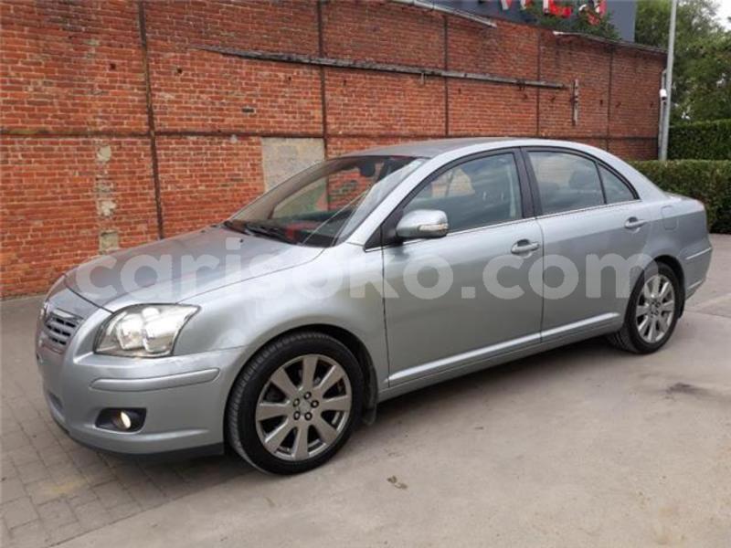 Big with watermark toyota avensis rwanda kigali 11561