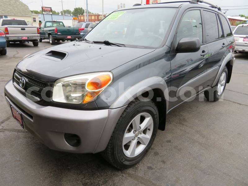Big with watermark toyota rav4 rwanda kigali 11568