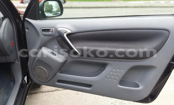 Sayi Na hannu Toyota RAV4 Noir Mota in Kigali a Rwanda Sayi Na hannu Toyota RAV4 Noir Mota in Kigali a Rwanda