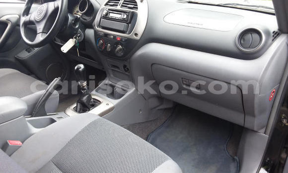 Sayi Na hannu Toyota RAV4 Noir Mota in Kigali a Rwanda Sayi Na hannu Toyota RAV4 Noir Mota in Kigali a Rwanda