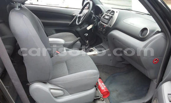 Sayi Na hannu Toyota RAV4 Noir Mota in Kigali a Rwanda Sayi Na hannu Toyota RAV4 Noir Mota in Kigali a Rwanda
