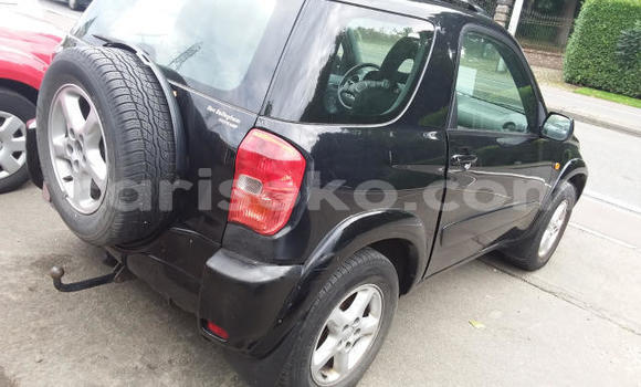 Sayi Na hannu Toyota RAV4 Noir Mota in Kigali a Rwanda Sayi Na hannu Toyota RAV4 Noir Mota in Kigali a Rwanda
