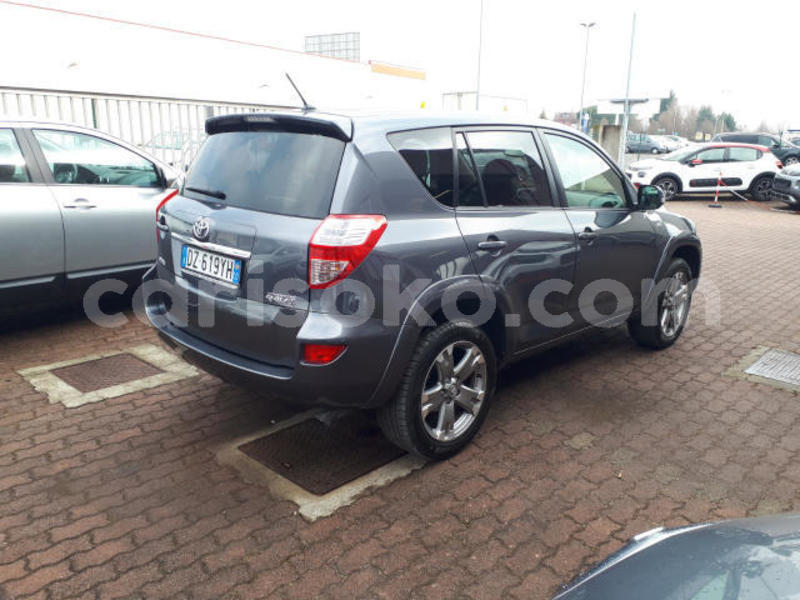 Big with watermark toyota rav4 rwanda kigali 11607