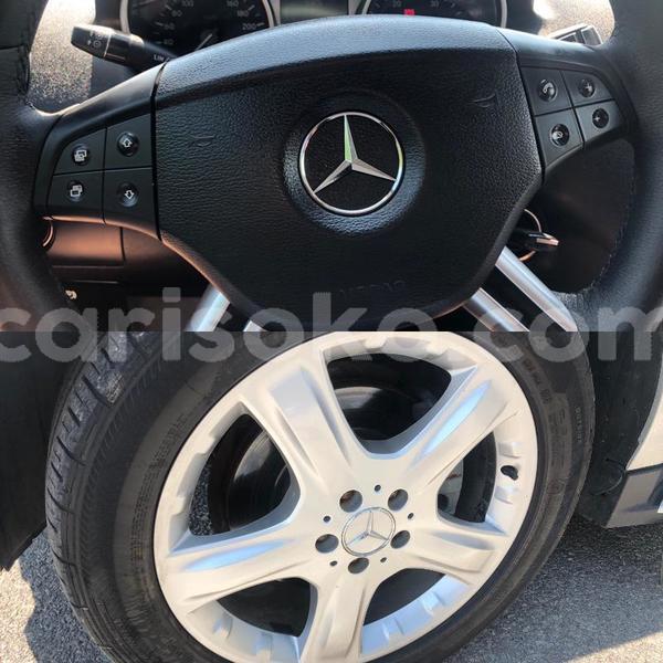Big with watermark mercedes benz ml%e2%80%93class rwanda kigali 11617