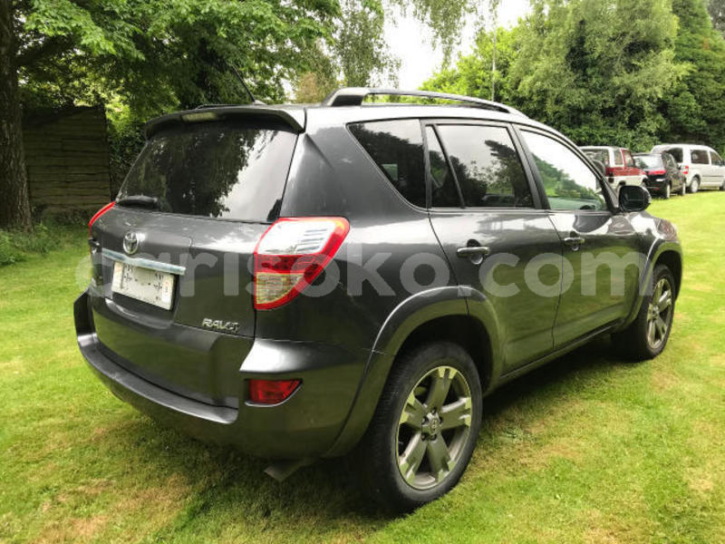 Big with watermark toyota rav4 rwanda kigali 11632