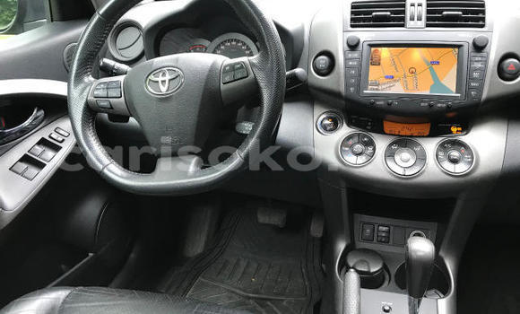 Buy Used Toyota RAV4 Beige Car in Kigali in Rwanda Buy Used Toyota RAV4 Beige Car in Kigali in Rwanda