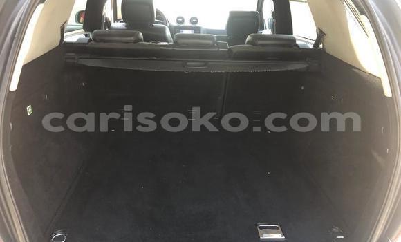 Sayi Na hannu Mercedes-Benz ML–Class Autre Mota in Kigali a Rwanda Sayi Na hannu Mercedes-Benz ML–Class Autre Mota in Kigali a Rwanda