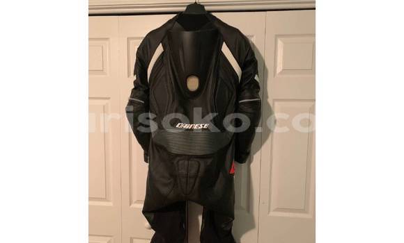 Buy Used Yamaha R1 Black Bike in Kigali in Rwanda Buy Used Yamaha R1 Black Bike in Kigali in Rwanda