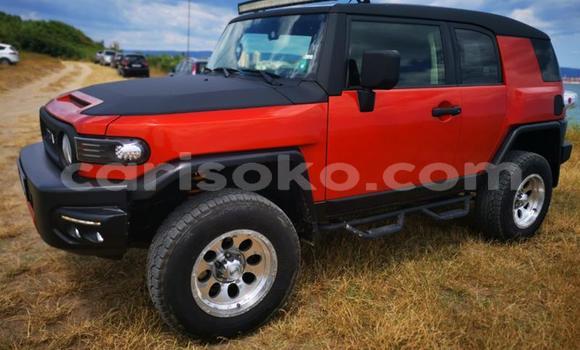 Acheter Occasion Voiture Toyota FJ Cruiser Vert à Kigali, Rwanda Acheter Occasion Voiture Toyota FJ Cruiser Vert à Kigali, Rwanda