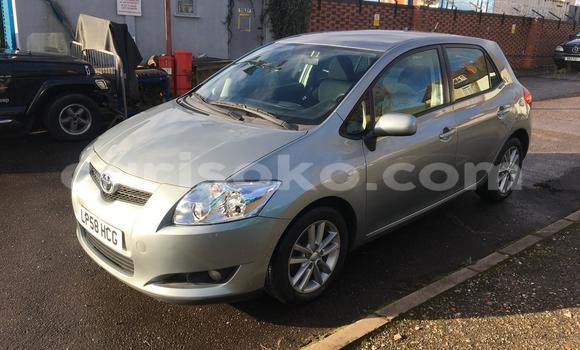 اشتري مستعمل Toyota Auris Noir سيارة في Kigali في Rwanda اشتري مستعمل Toyota Auris Noir سيارة في Kigali في Rwanda